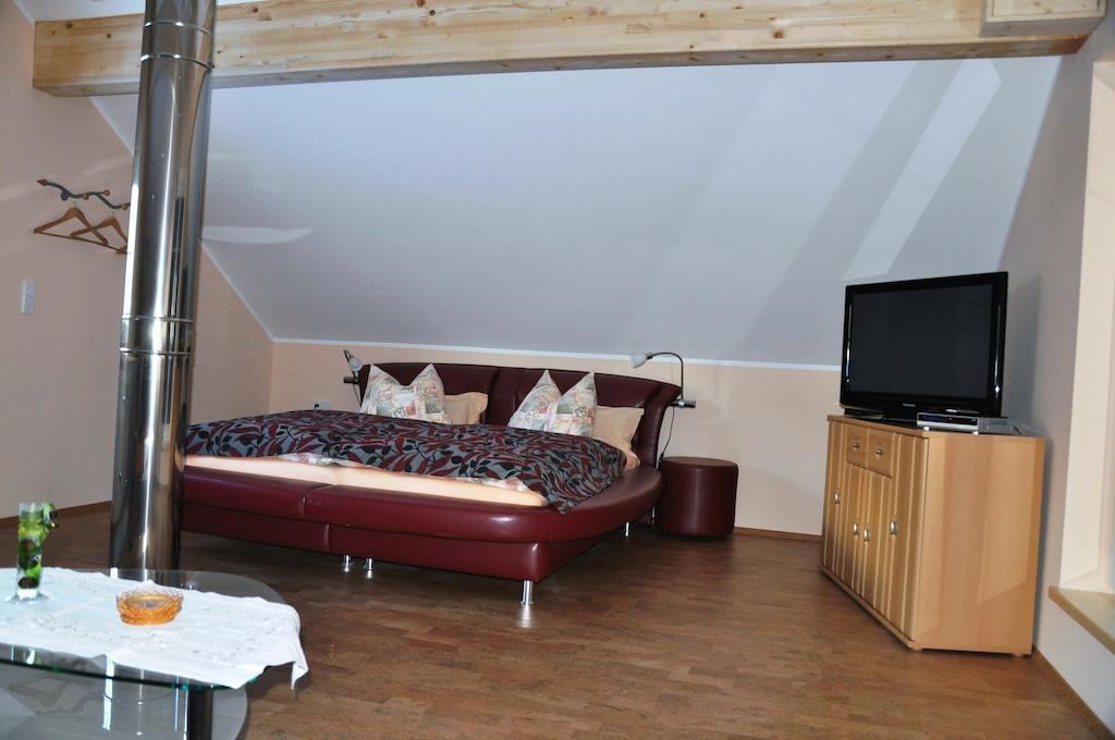 Ferienhaus Backstuber Gundersheim Esterno foto
